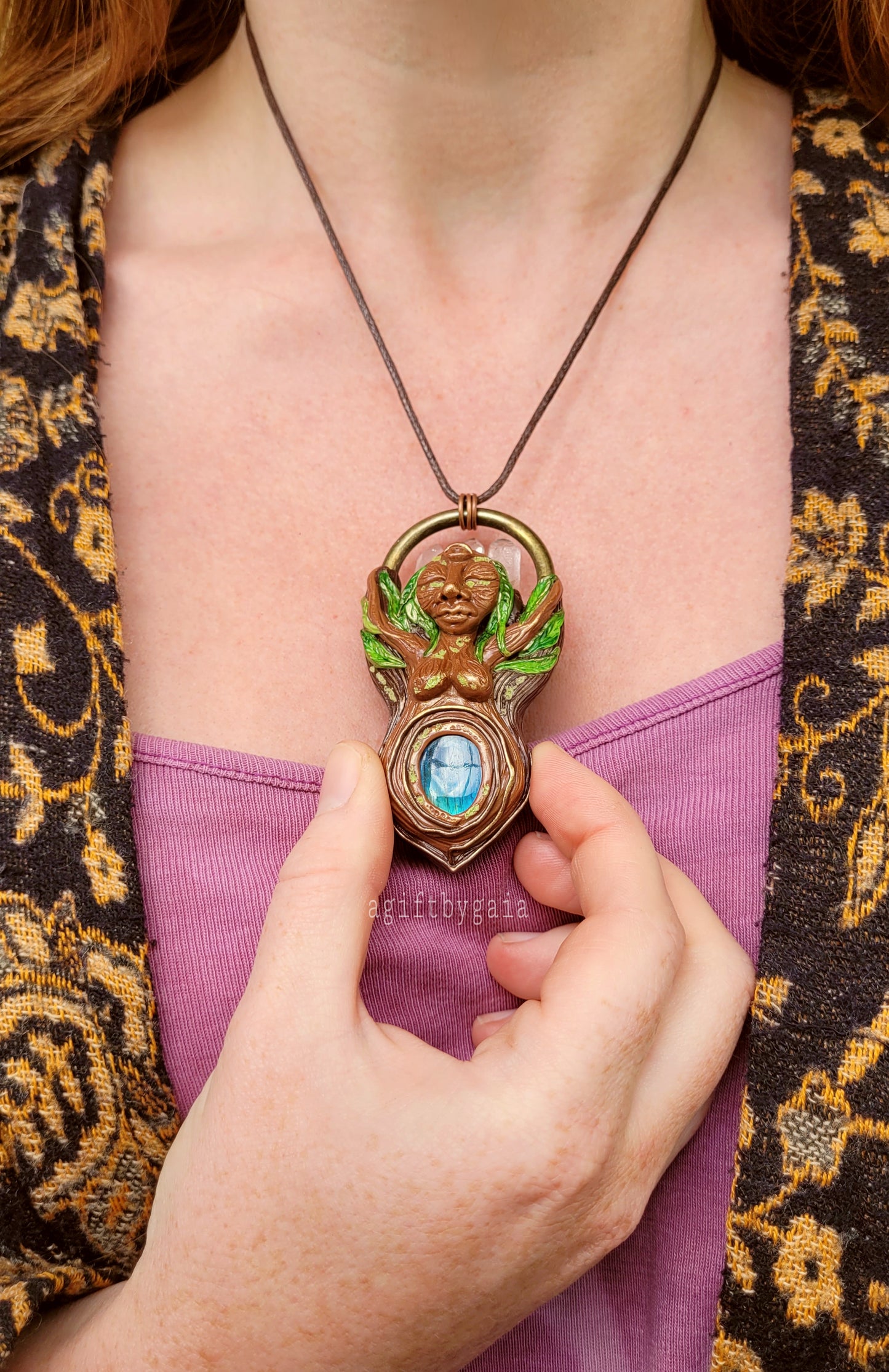 Spirit of Willow Third Eye Talisman ~ Labradorite & Clear Quartz