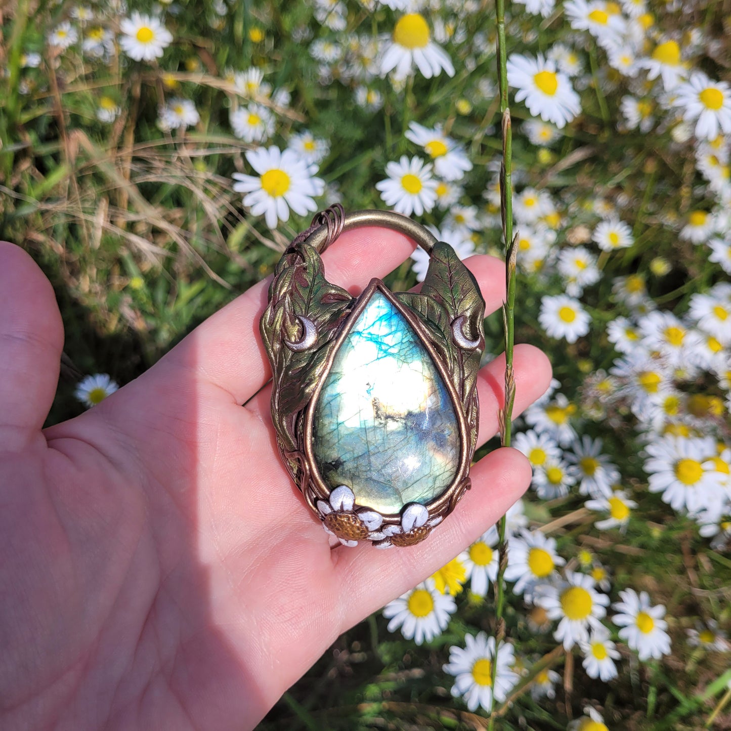 Mugwort, Sage & Chamomile Talisman ~ Labradorite