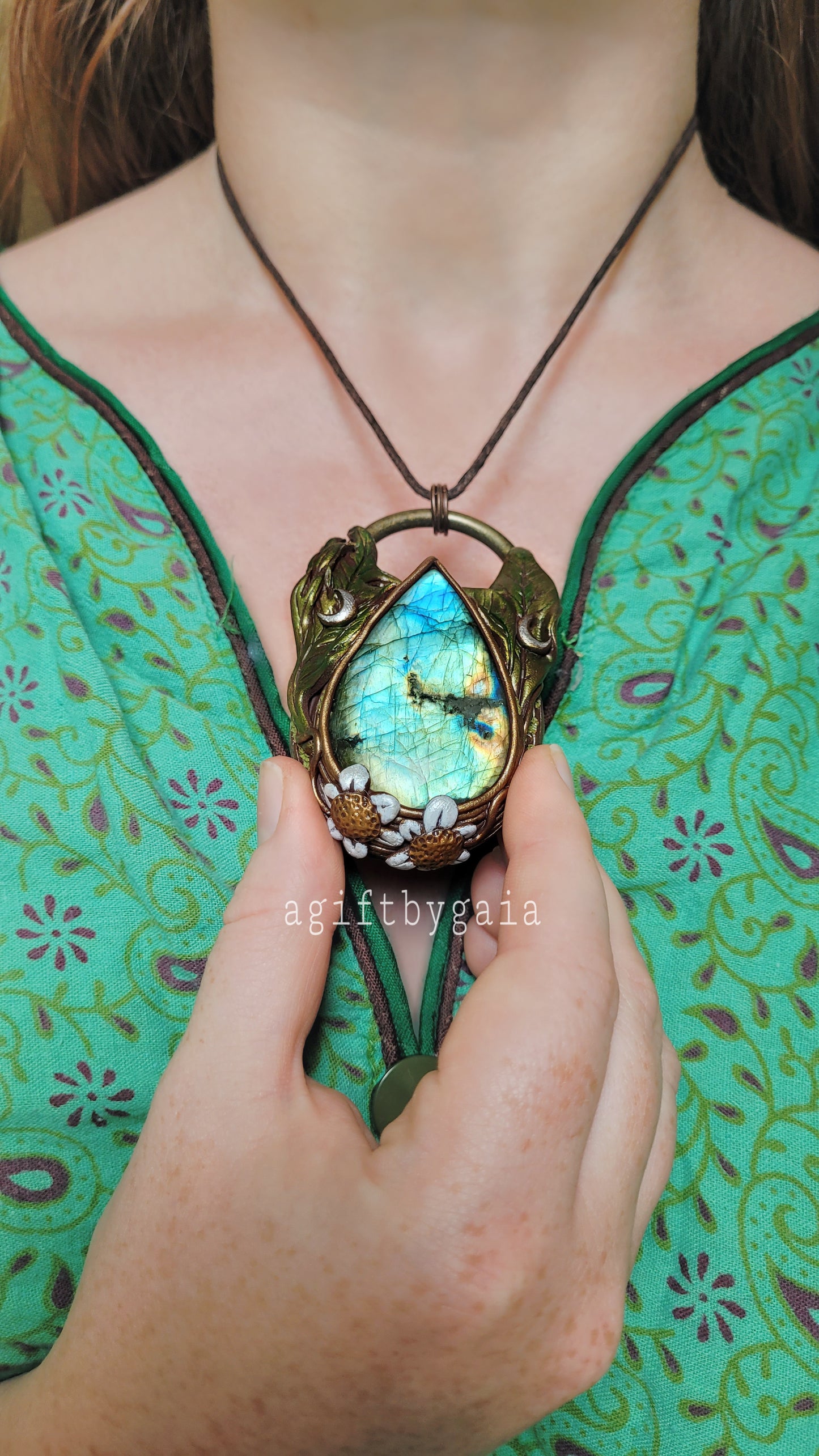 Mugwort, Sage & Chamomile Talisman ~ Labradorite