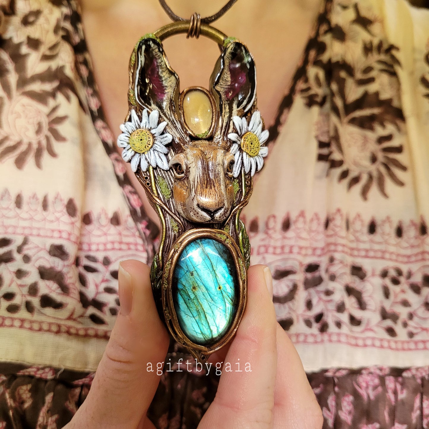 Hare in the Daises Talisman ~ Labradorite & Natural Citrine