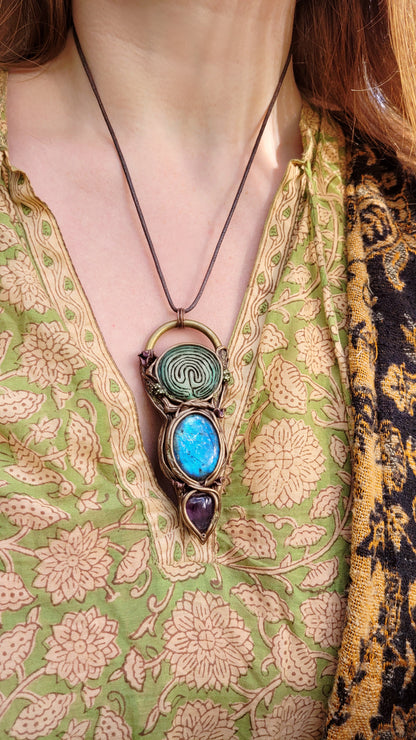 The Labyrinth Talisman ~ Amethyst & Blue Labradorite