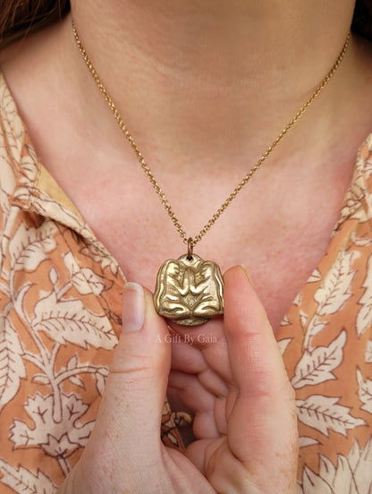 Sisterhood Talisman ~ Bronze