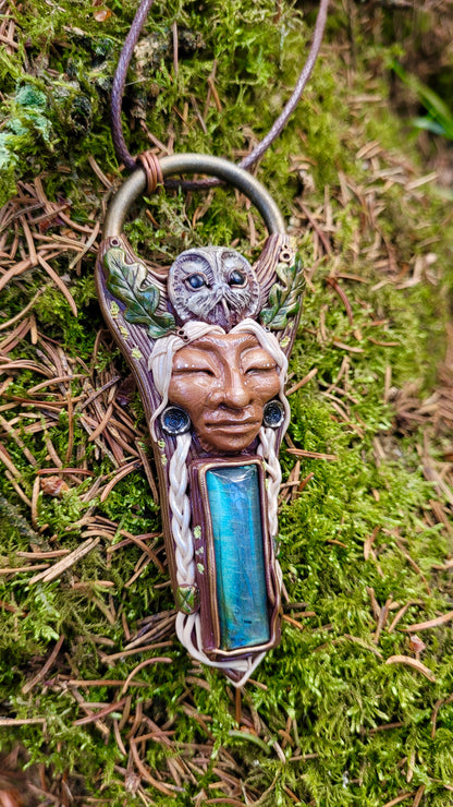 Wise Crone & Tawny Owl Talisman ~ Labradorite
