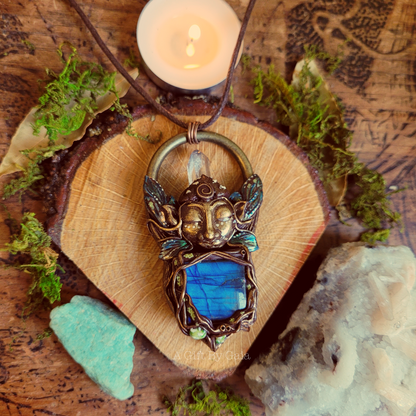 Cosmic Earth Faery Talisman ~ Labradorite & Quartz