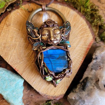 Cosmic Earth Faery Talisman ~ Labradorite & Quartz