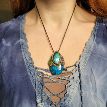 Sage & Lavender Prayer Pebble Talisman ~ Labradorite & Blue Appatite