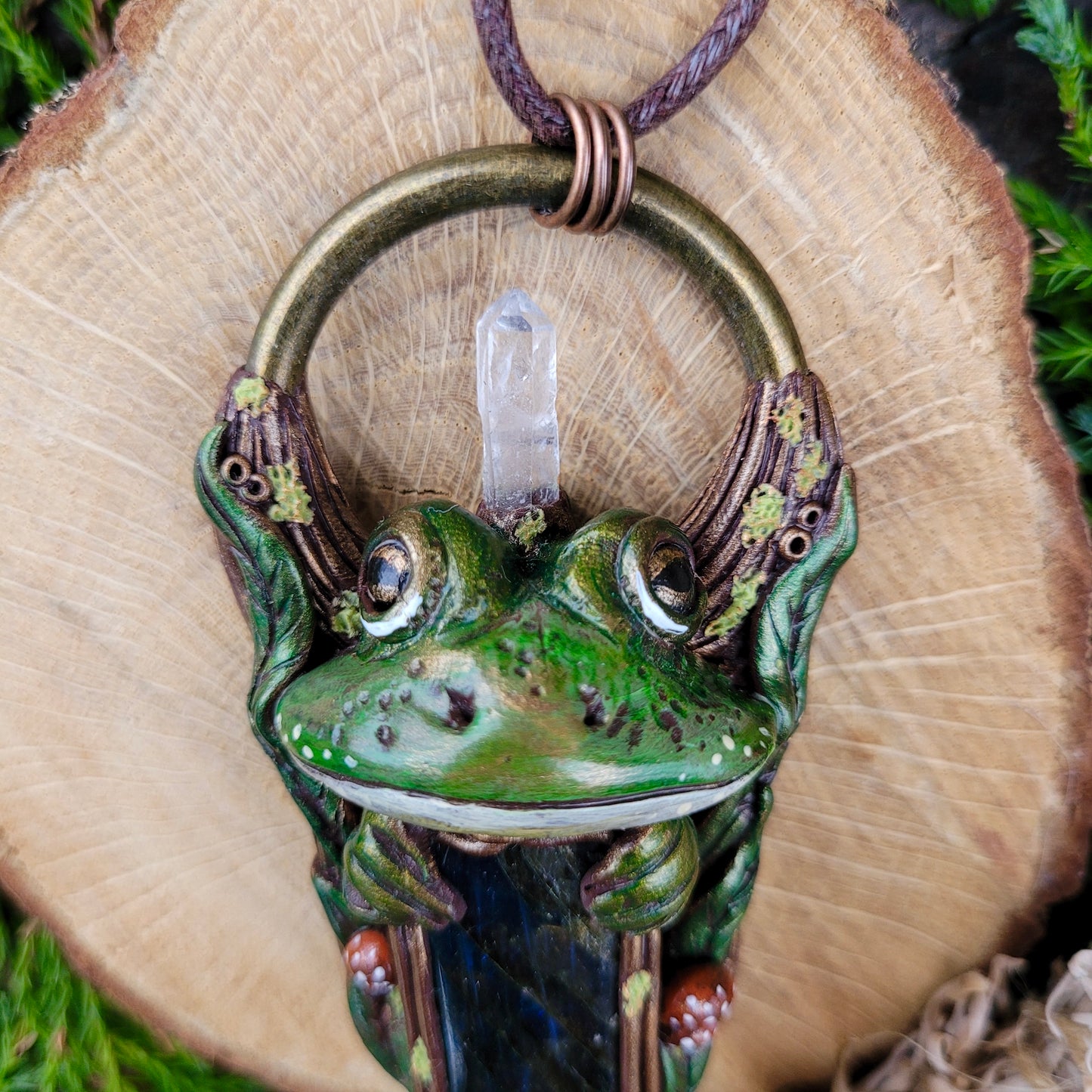 Prosperous Frog Talisman ~ Blue Labradorite
